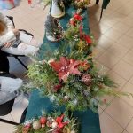 Kiermasz mikołajkowy- wystawa stroików