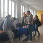 Zdjęcia z akcji Tydzień Dobrych Uczynków w ZSBIG – słodko, twórczo i z sercem